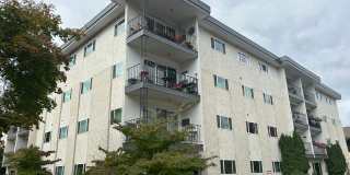 Spacious 2 Bed, 1 Bath Apartment at Lynnwood - 62+ Living!! Gallery 1