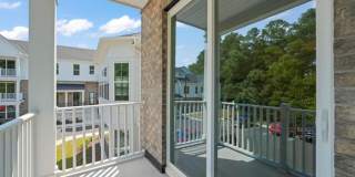 Modern, Spacious 2 Bed Townhome, Brier Creek Country Club, Golf course views! Gallery 22
