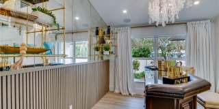 700 Holly Road Gallery 9