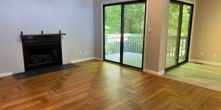 1 Bedroom, 1 Bathroom Townhouse in High Point! Gallery 5