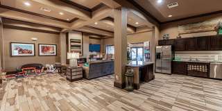 Sunset Lodge Gallery 33