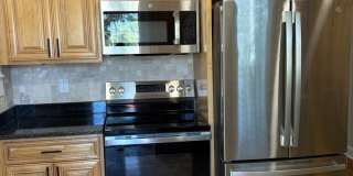 A newly updated 3 bedroom in Old North! Gallery 2