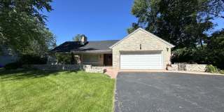 Spacious Ranch in Elm Grove! Gallery 1
