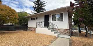 Beautifully Remodeled 1-Bedroom + Bonus Room in Prime Palo Alto Location! Gallery 1