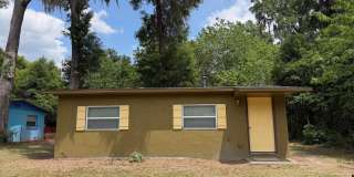Updated 2BR/1BA Home – Modern Finishes – Gainesville, FL Gallery 1