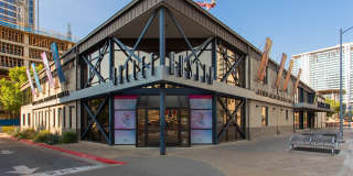 Windsor on the Lake Gallery 34