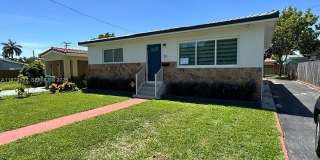 34 SE 3rd Ter Gallery 1