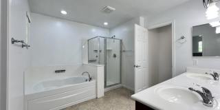4642 S CARMINE Gallery 33