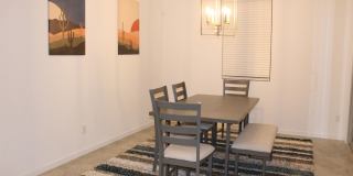 Military Jets Fly Over this 4BR House in Litchfield Park Gallery 10