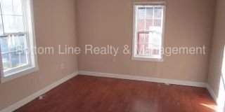Room in 3 Bedroom Home at Plainview Rd Gallery 11