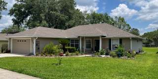 Bright and spacious home in Eagle Point! Gallery 1