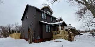 5 Bedroom 1 1/2 bath house for lease. Totally updated Call 313-429-3244 KPM Detroit Gallery 24