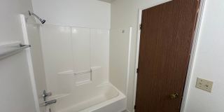 NW Visalia Home with Alley Access Rent Ready! Gallery 14
