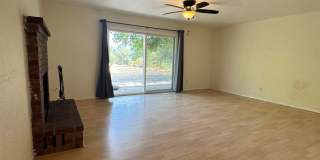SIZEABLE 3 BED 2 BATH HOME IN THE STARLIGHT SUBDIVISION Gallery 4