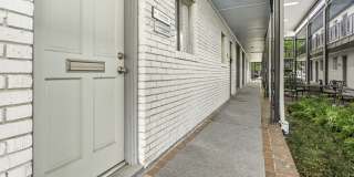 2955 Ridgelake Dr Unit 108 Gallery 5