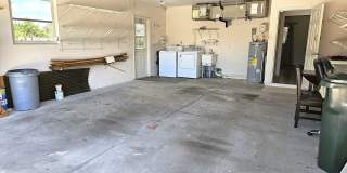 Annual Unfurnished Home with whole House Generator! 3 Bedroom, 2 Bath Home with Bonus Room off of 3rd Bedroom – with a Location to the South Venice Beach Ferry and Boat ramp neighborhood providing an optional Membership! Gallery 26