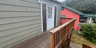Downtown Bremerton Two Bedroom, Available Now! Gallery 1