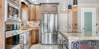 Beautiful - Elegant - 5 Bedrooms - 3 Car - 3,700 sq ft - Home for rent Beautiful - Elegant - 5 Bedrooms - 3 Car - 3,700 sq ft - Home for rent Gallery 6