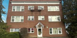 Belmont - 13 Unit Gallery 16