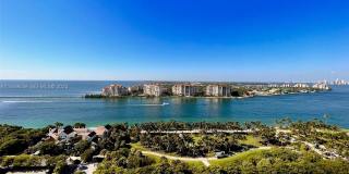 400 S Pointe Dr Gallery 4