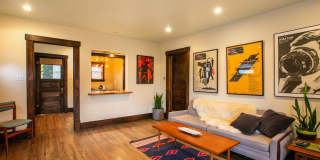 207 Richmond DR NE Gallery 7
