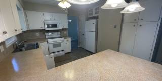 Large Home in Bellevue for Rent Large Home in Bellevue for Rent Gallery 5