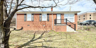 Renovated 3 Bedroom Across From N Elm Village! Gallery 1