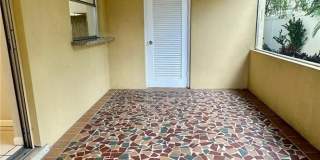 1911 NE 28th Court Gallery 17