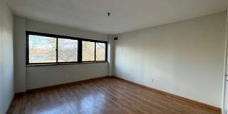 Colonial Point Apartments Gallery 7