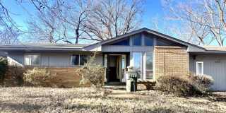 5219 Apollo Street Gallery 1