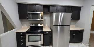 3 Bedroom Home Near Zoo & Parks! Gallery 8
