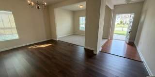 620 Leonard Lane Gallery 2