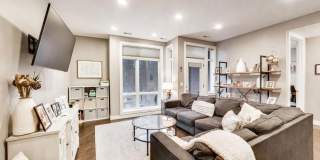 2817 N Oakley Avenue Gallery 3