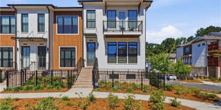 316 Olmstead Way Gallery 1