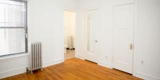 5452 S Ellis Gallery 6