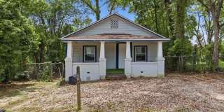 719 Dent Street Gallery 1