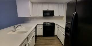 Newley Updated 4 bedroom, 2.5 bathroom Townhome in Citrus Heights!!! Newley Updated 4 bedroom, 2.5 bathroom Townhome in Citrus Heights!!! Gallery 7