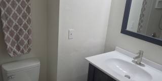 536 Hamilton St Gallery 1
