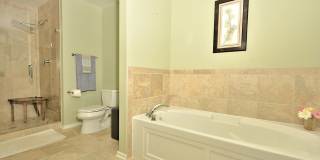 65 E Monroe Street Gallery 19