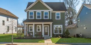 Gorgeous modern craftsman home! First month free! Gallery 1