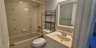 4904 Vincennes Court Gallery 15