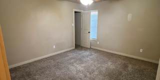 3302 Lineage Loop Gallery 8