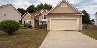 Charming 3-Bedroom Home In City Square! Gallery 1