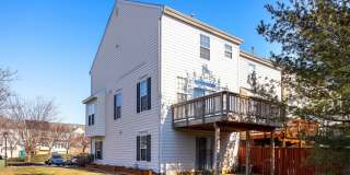 100 PENWICK Circle Gallery 17
