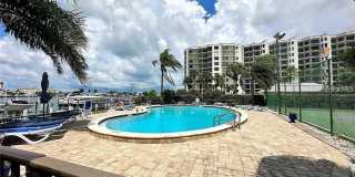 660 ISLAND WAY Gallery 28