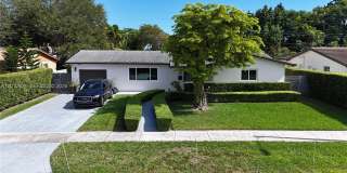5741 SW 95th Ct Gallery 1