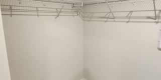 Beautiful 4BR Home for Rent in Cypress Trails – Near Medical Center Gallery 23