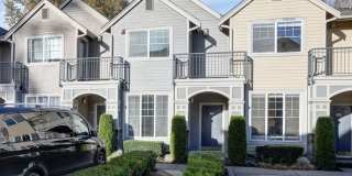Luxury 2BR 2.5BA Townhouse Style Condo @ Lochshire on Forbes Creek Luxury 2BR 2.5BA Townhouse Style Condo @ Lochshire on Forbes Creek Gallery 1