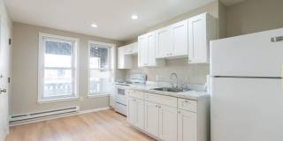 3828 Cambridge St Gallery 14