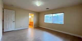 7645 Rustic Galleon Street Gallery 19